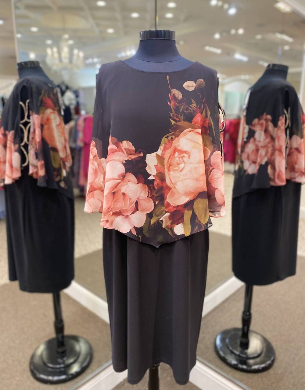 NEW FRANK LYMAN women's floral cape dress in black/coral